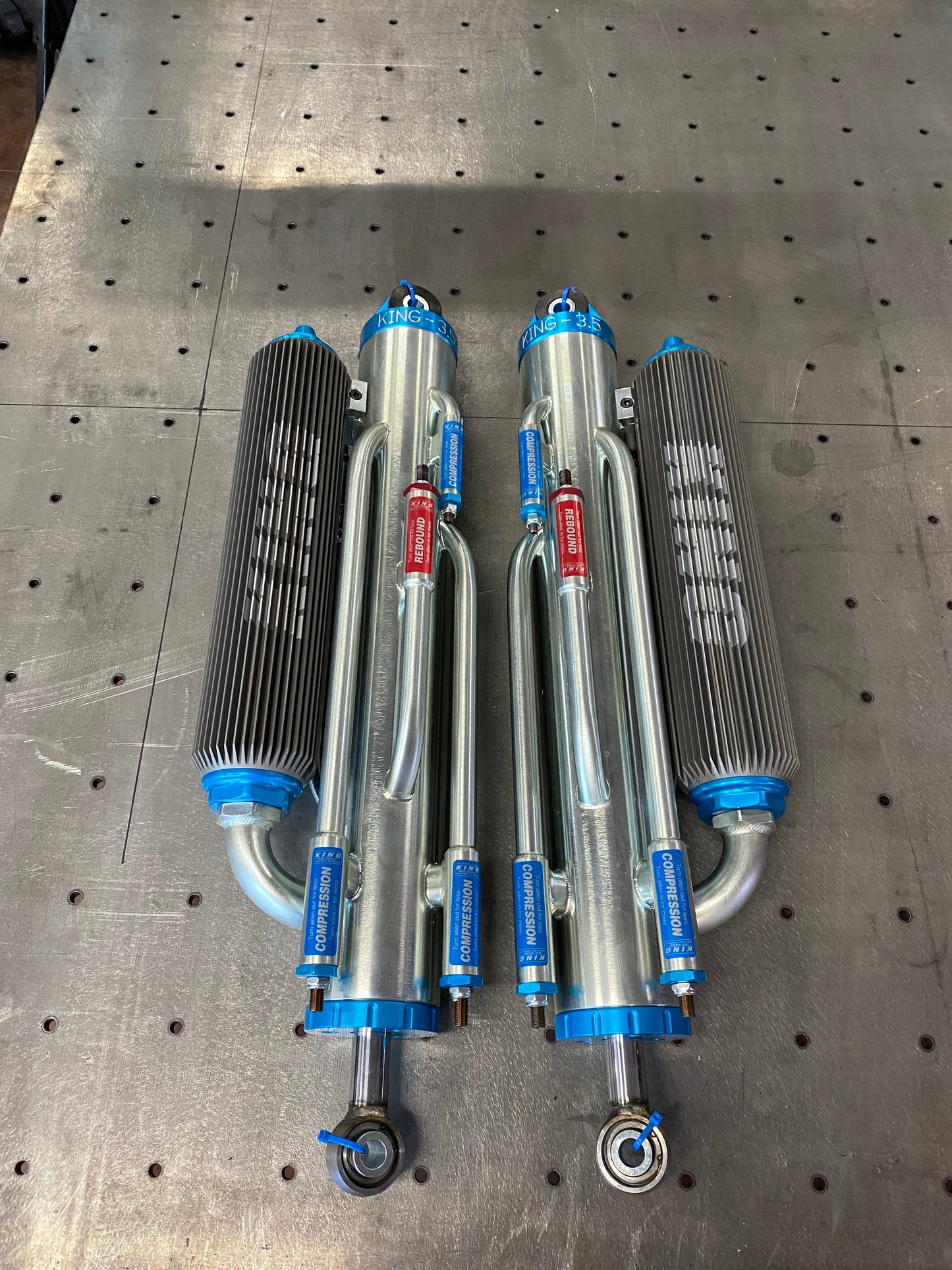 King RS 3.5x16" 5 Tube Finned Bypass