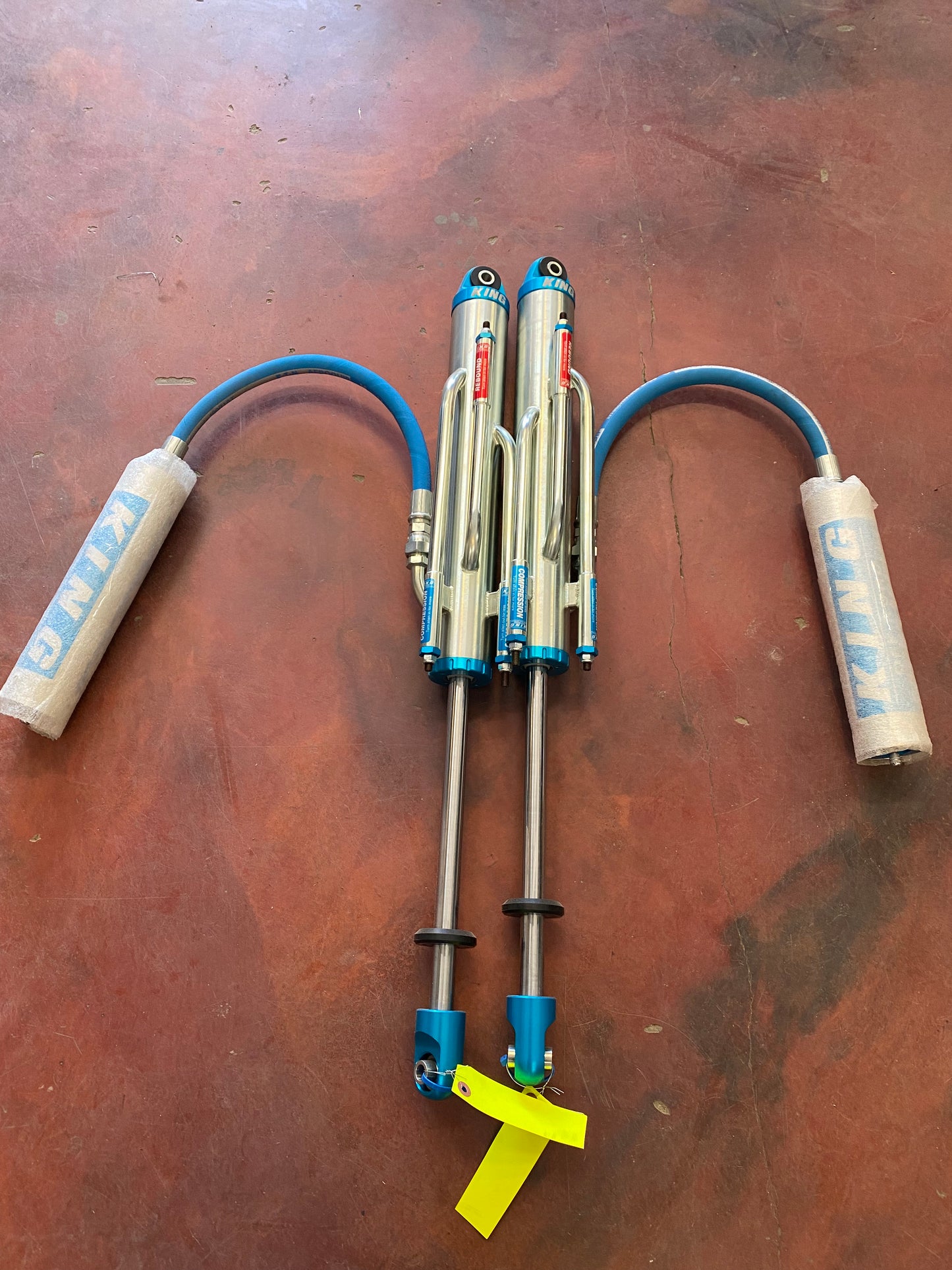 King PR 2.5x12 3 Tube Bypass Shocks