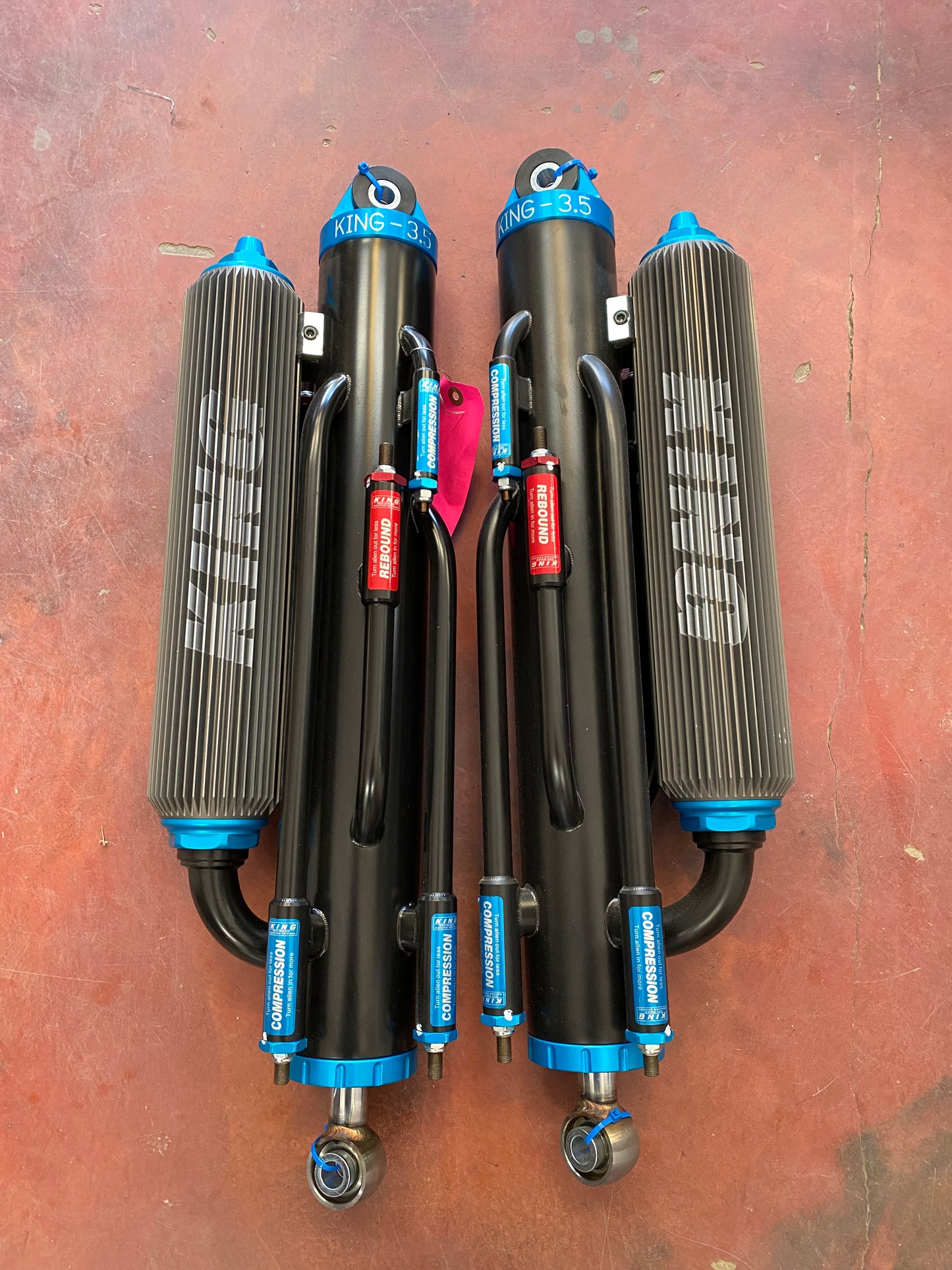 King RS 3.5x16 5 Tube Piggyback Bypass w/fins & black coated