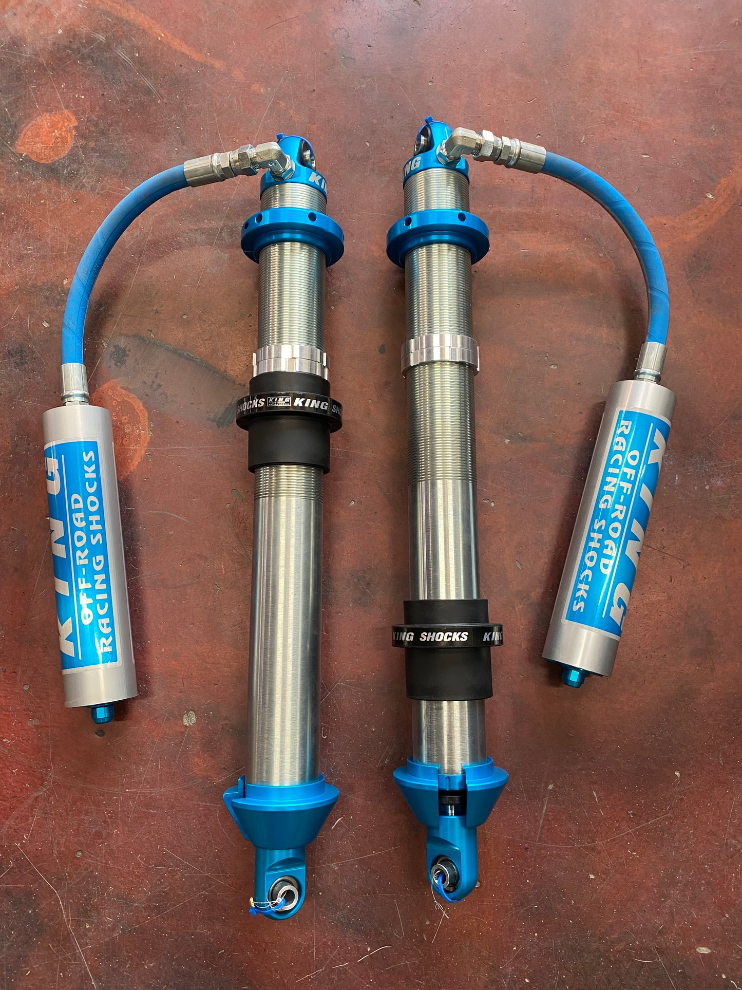 King PR 2.5x16 Coil Over Hose Remote