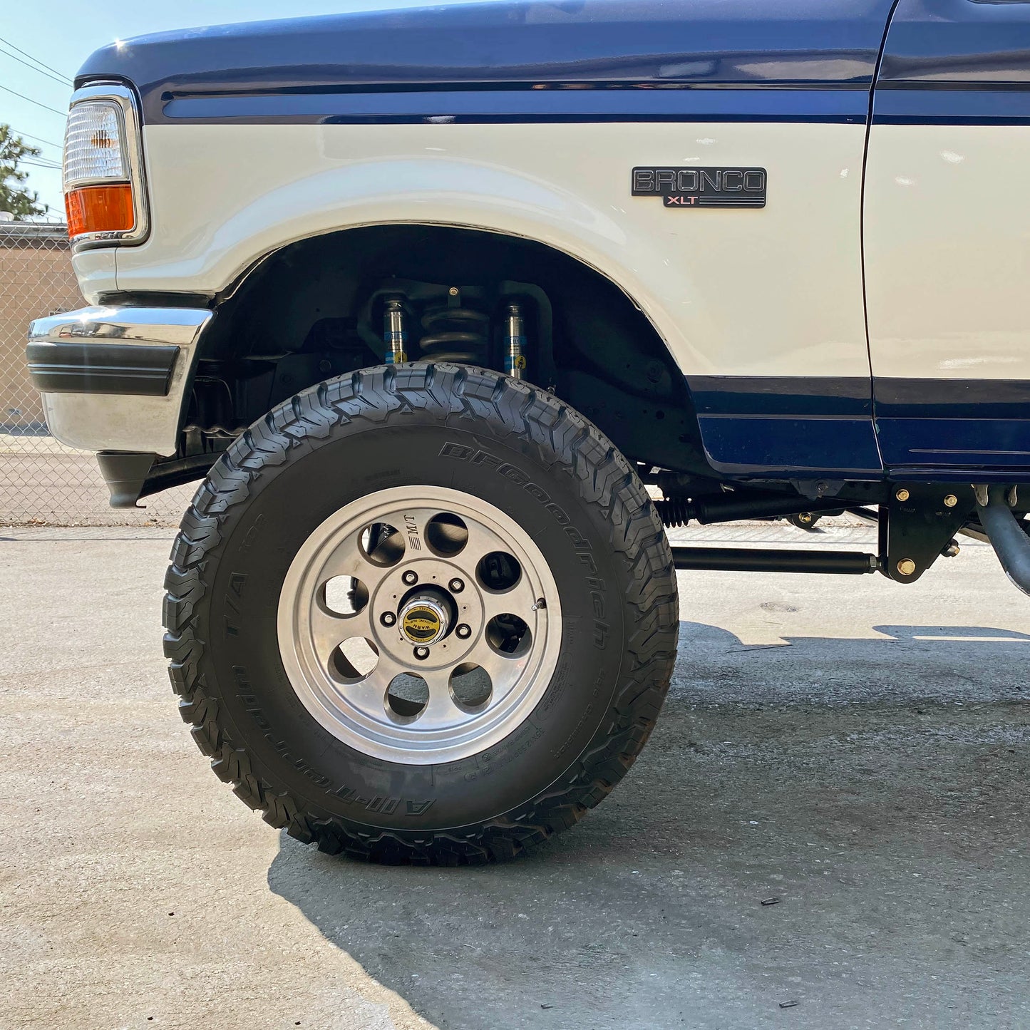 Desolate Motorsports 6" Stage 2 Lift Kit "BETTER" Combo