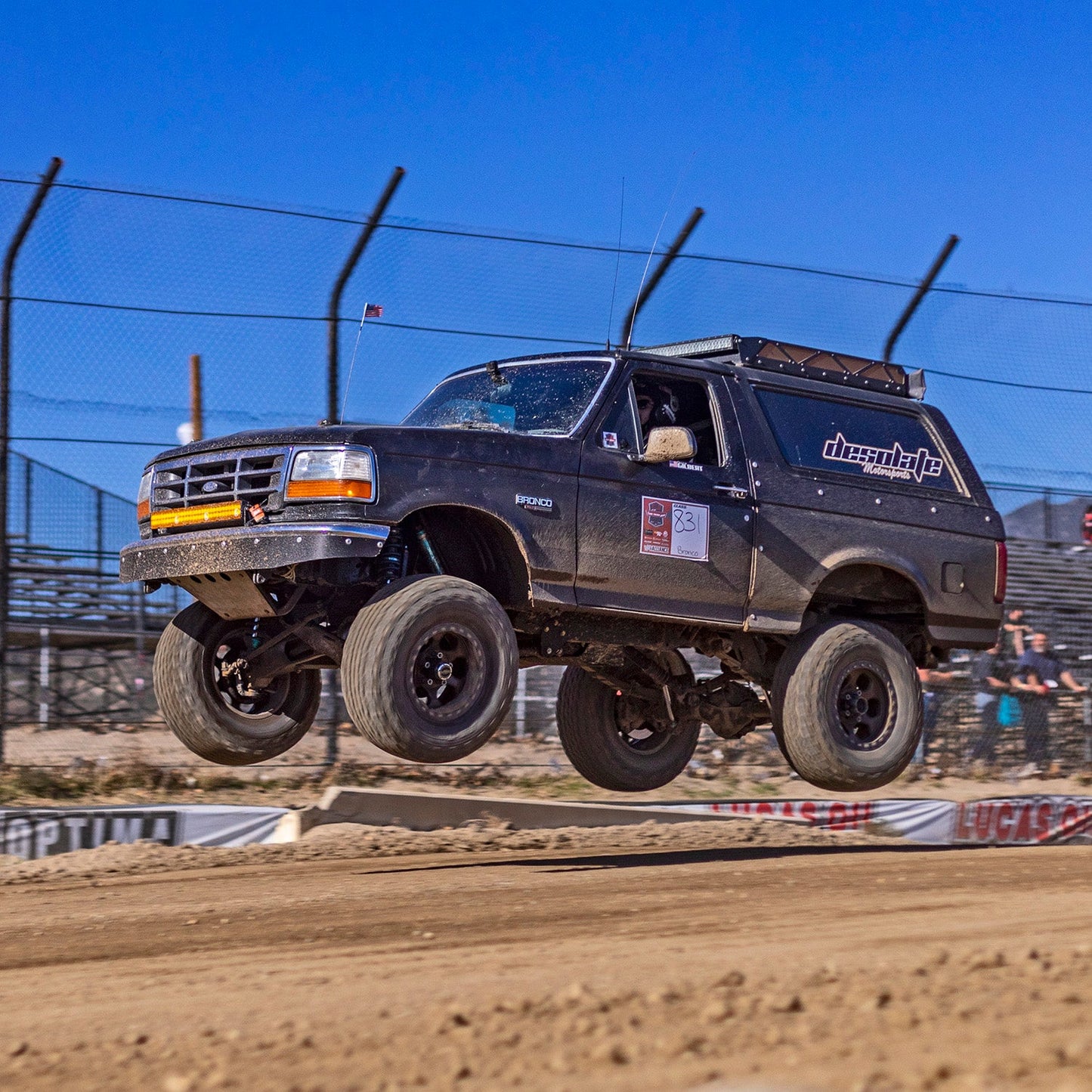 Desolate Motorsports BILLET (Stock Width) 2.5" Shock Front & Rear Package (Long Travel)