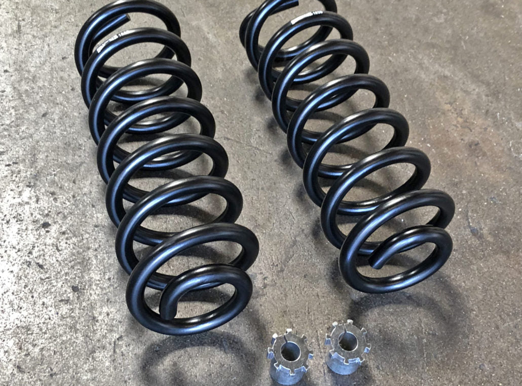 SOLO MOTORSPORTS FRONT SUSPENSION LEVELING LIFT KIT